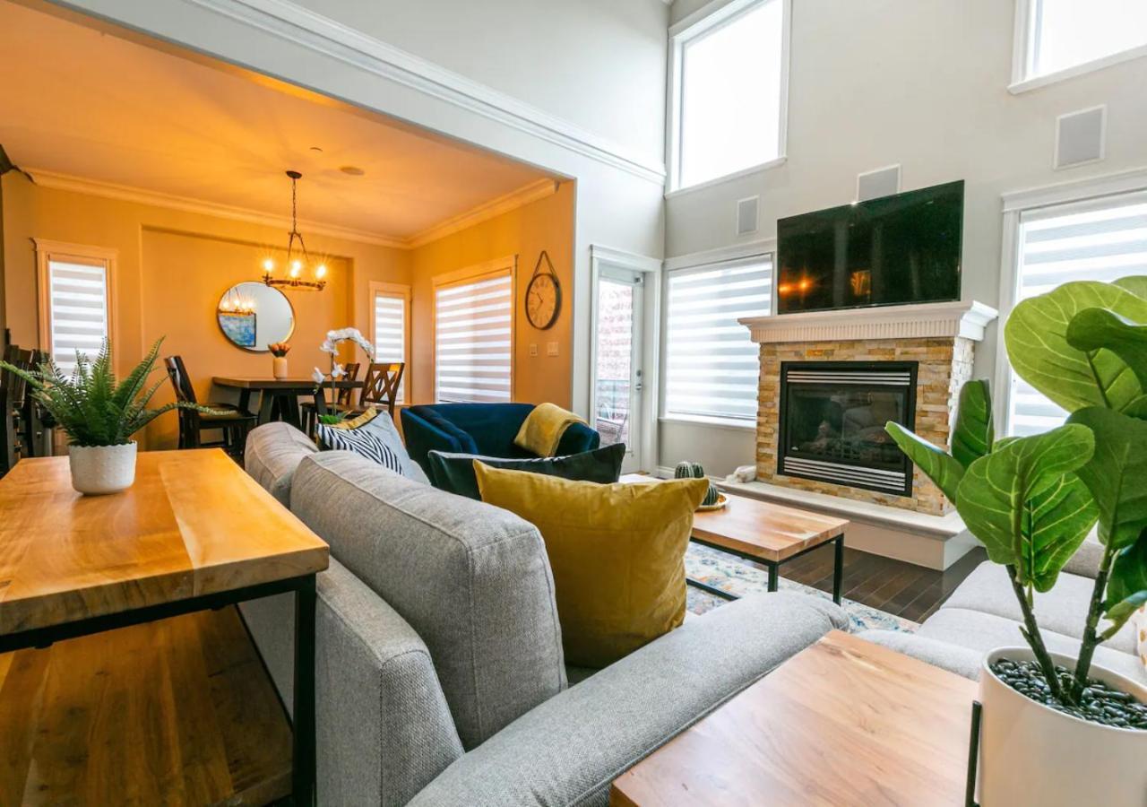 ויקטוריה Bellamy Manor Large Home With 5Beds! In Langford מראה חיצוני תמונה