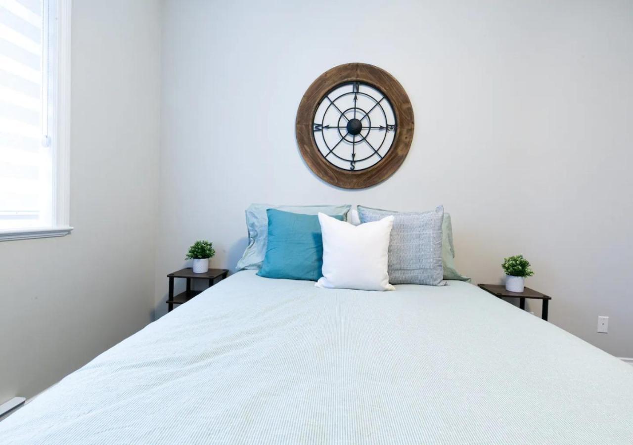 ויקטוריה Bellamy Manor Large Home With 5Beds! In Langford מראה חיצוני תמונה