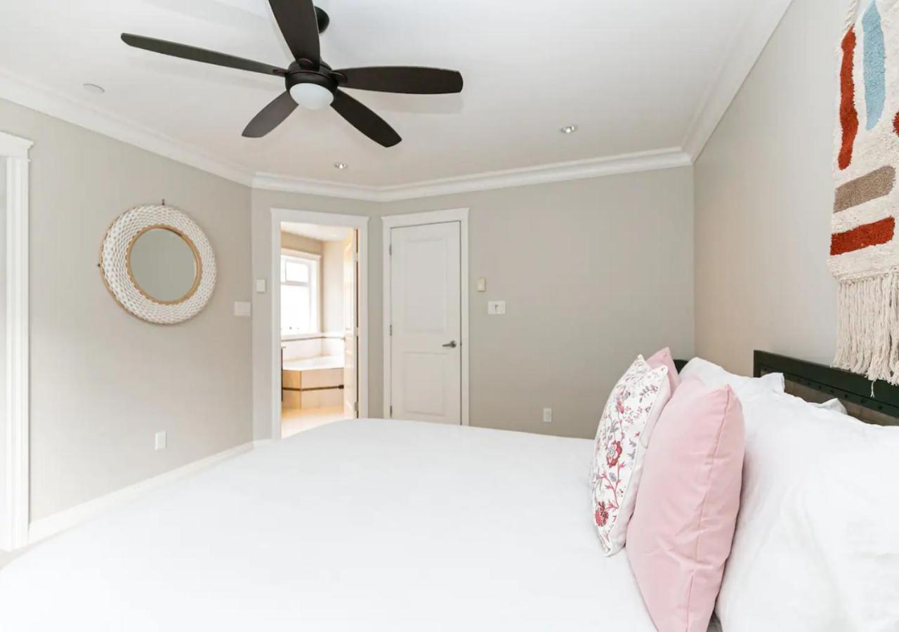 ויקטוריה Bellamy Manor Large Home With 5Beds! In Langford מראה חיצוני תמונה