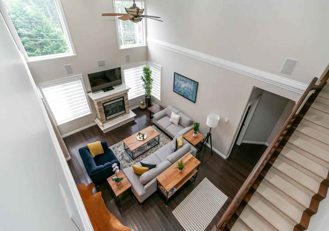 ויקטוריה Bellamy Manor Large Home With 5Beds! In Langford מראה חיצוני תמונה